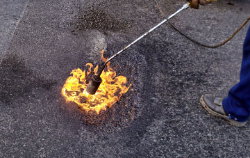 Little Shoddesden flat roofing repairs